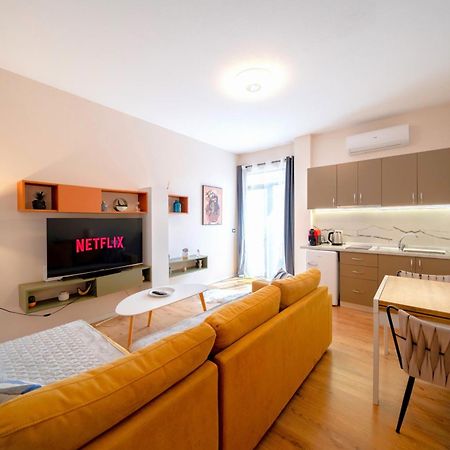 Colorful Comfy Condo Central تيرانا المظهر الخارجي الصورة